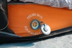 Vango Shangri-La II 15 Double Self Inflating Mat -Travel And Tent van 2021 lifestyle sleep mat shangri la 15 hi 02 medium